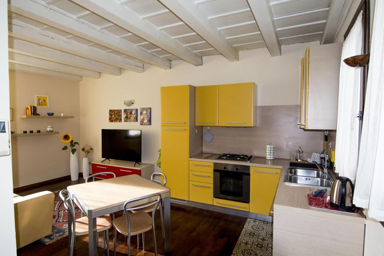 Apartment Dei Frutti Pieno Centro - Il Ribes *